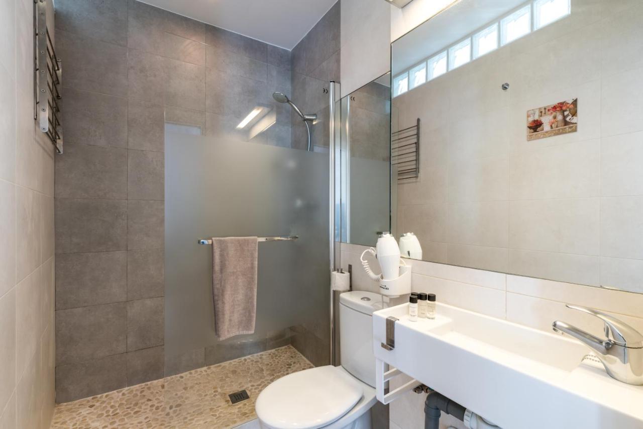 Alameda Apartment